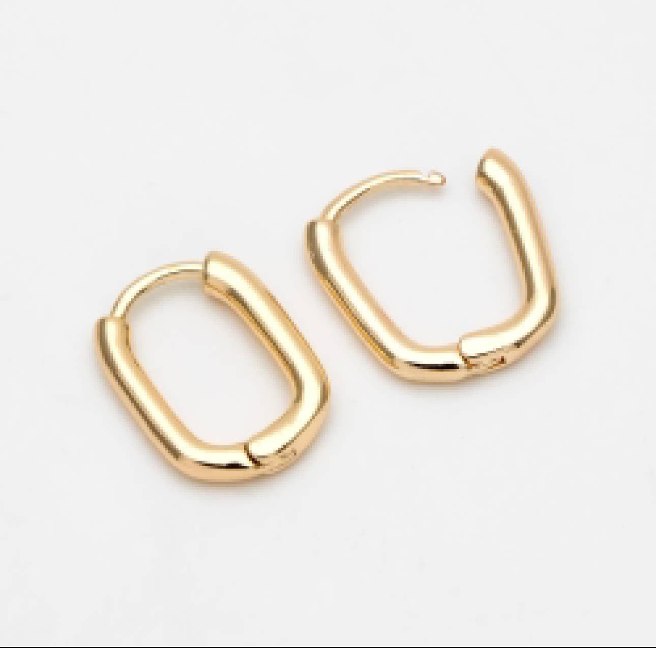 The Brileigh hoops 18k gold plated earrings-huggies